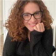 Ragazza laureata in Lettere, offro ripetizioni online e in presenza per bambini e ragazzi per sostenere lo studio individuale.